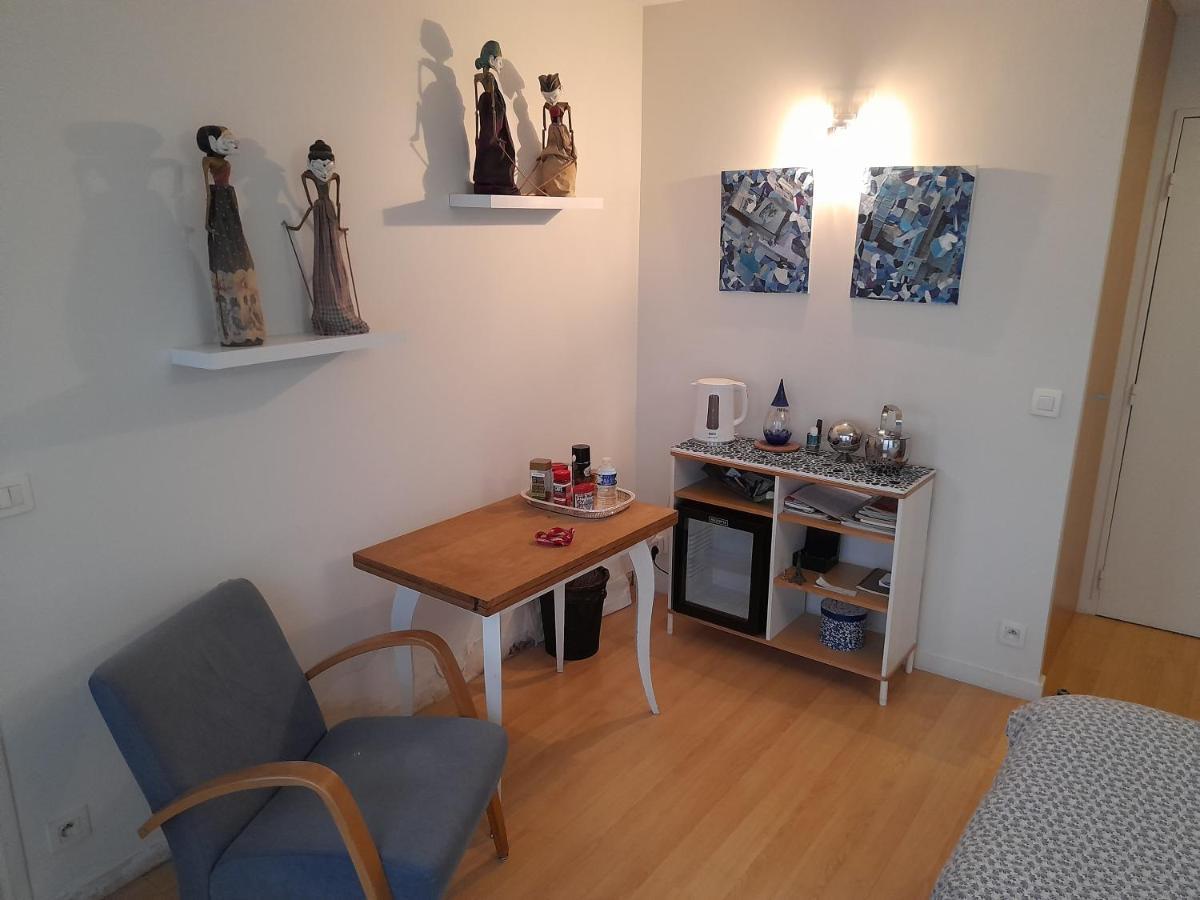 Homestay Rooms Paris Porte De Versailles الغرفة الصورة